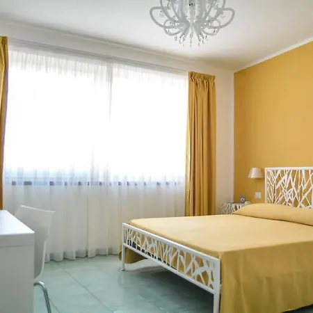 Baia Garagliano Apartment *